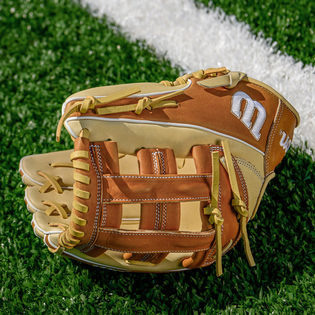 A1000 Outfield 1750 12.5" Dual Post Web