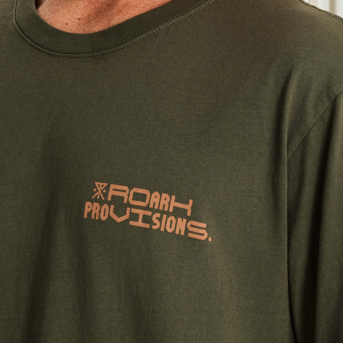 Men's Gear and Guides Tee