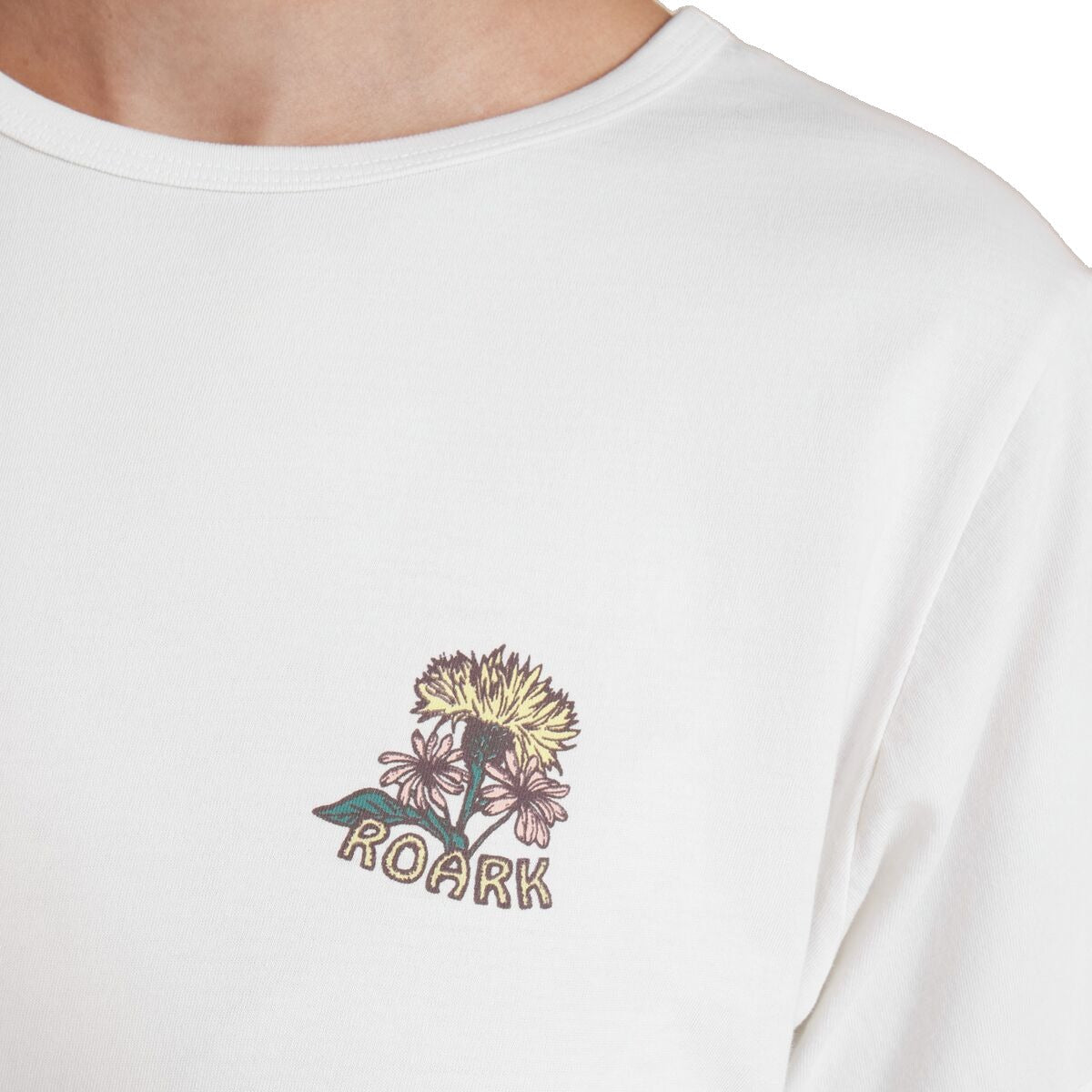 Women's Heart Vase Everyday Tee
