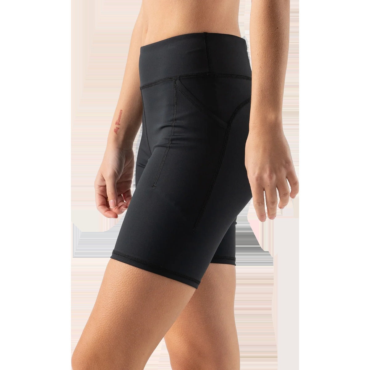 Women's Speed Leggy 7" Short