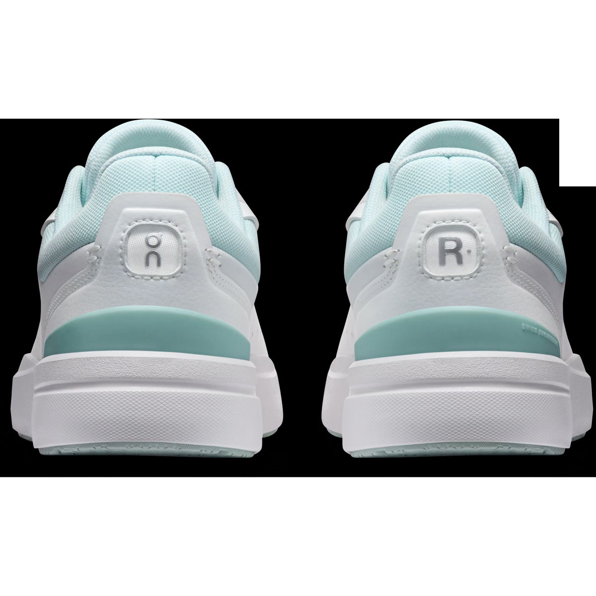 Women's The Roger Advantage