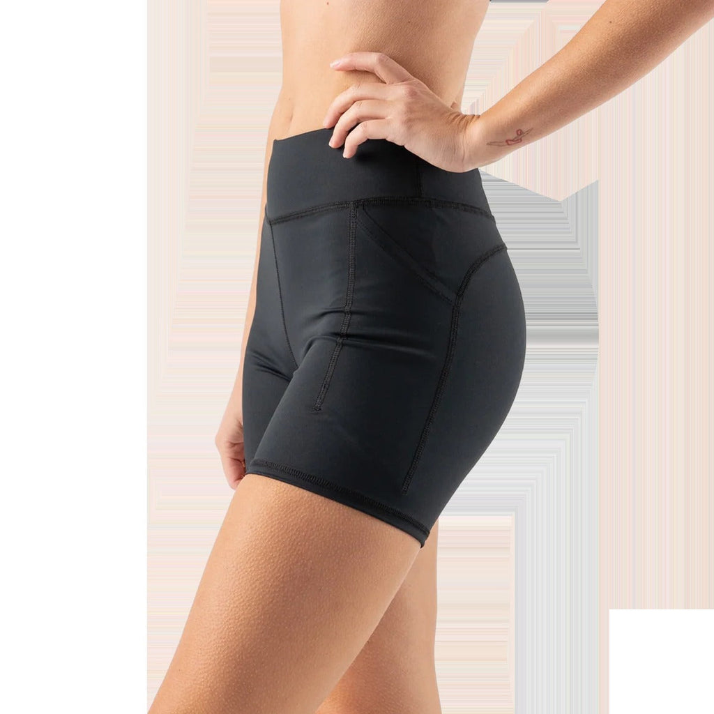Women's Speed Leggy 4" Short