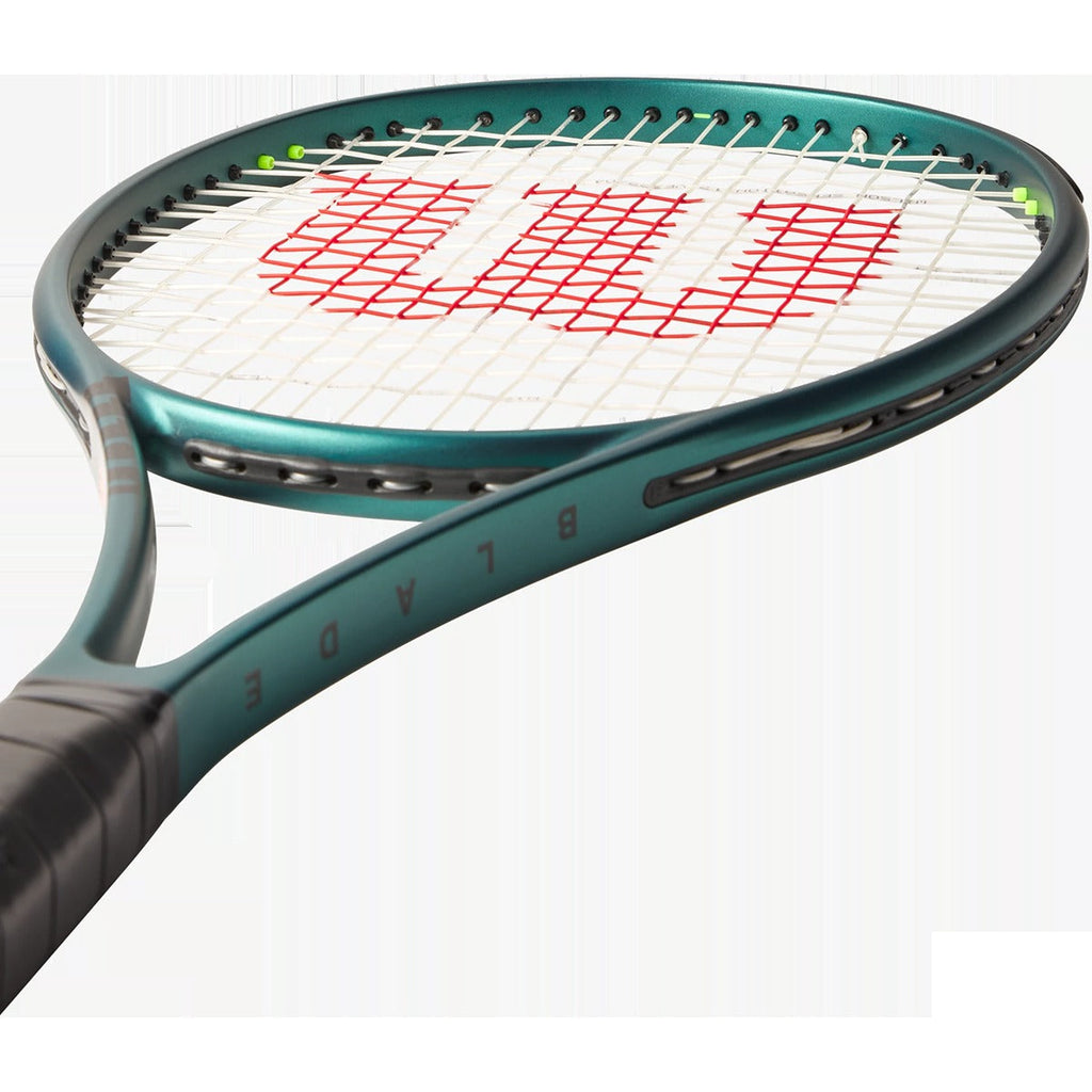 Wilson Blade 98 16x19 v9 Racket Demo