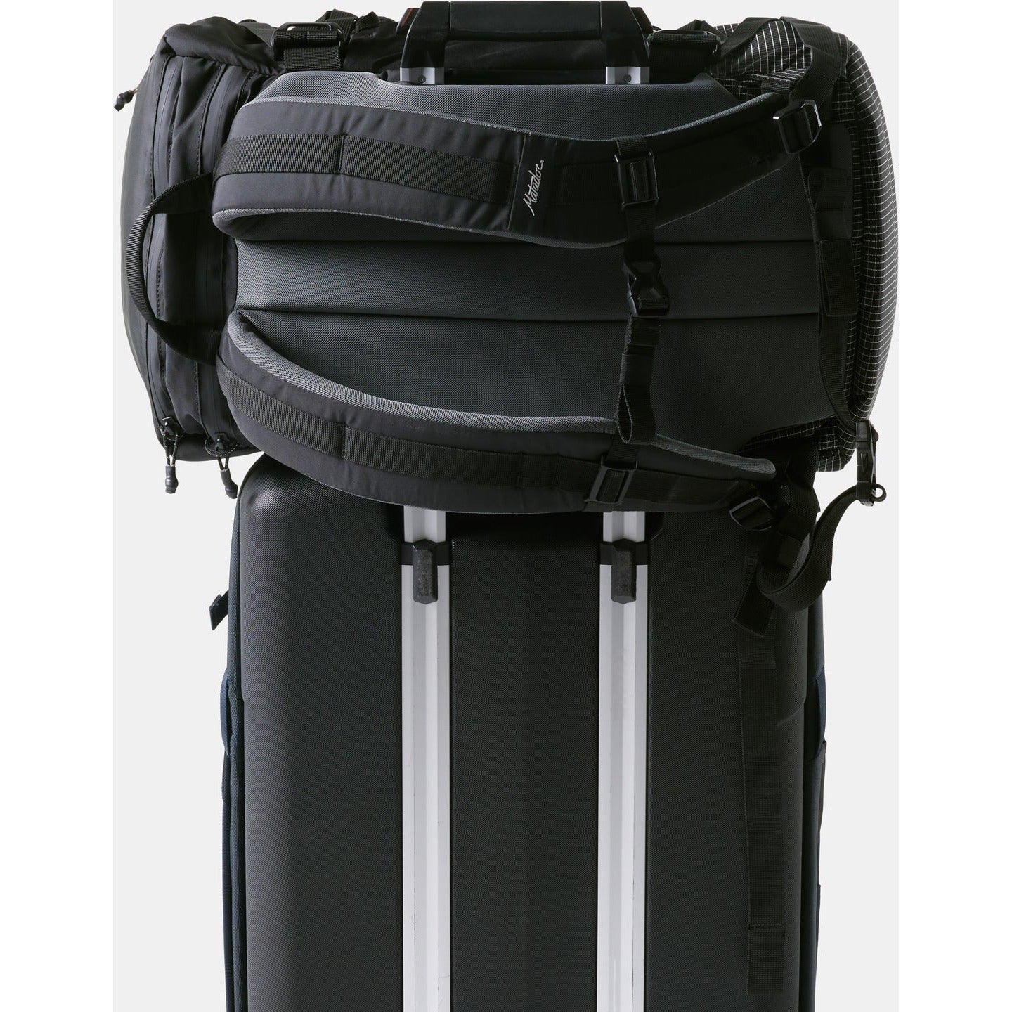 SEG28 Travel Pack