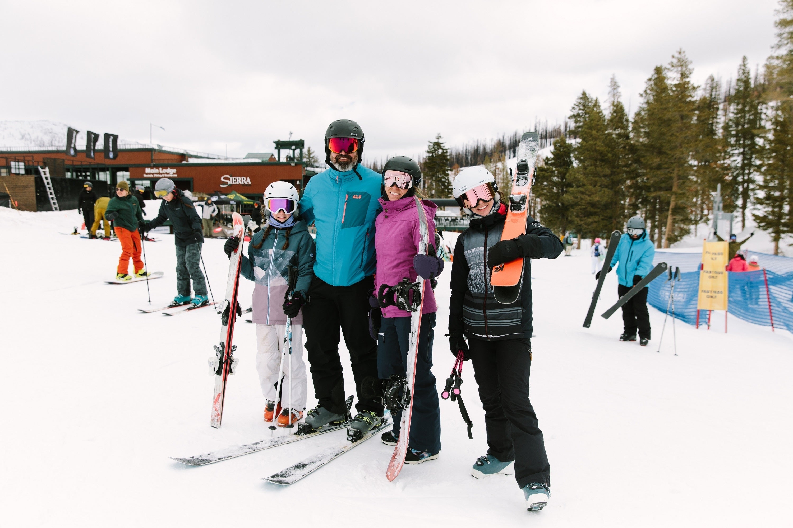 Sierra-at-Tahoe Ski Bus