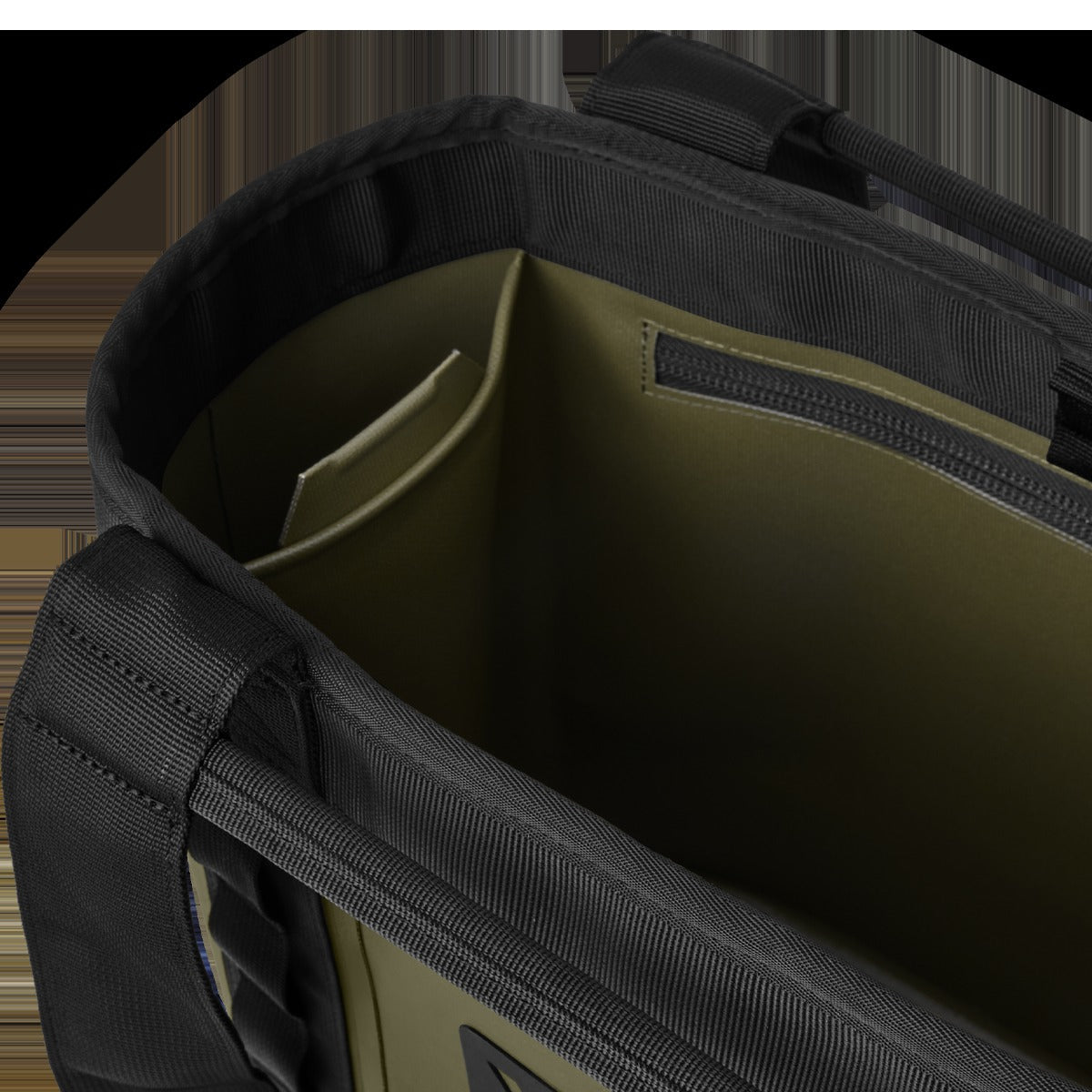 Camino Carryall 20 Tote Bag