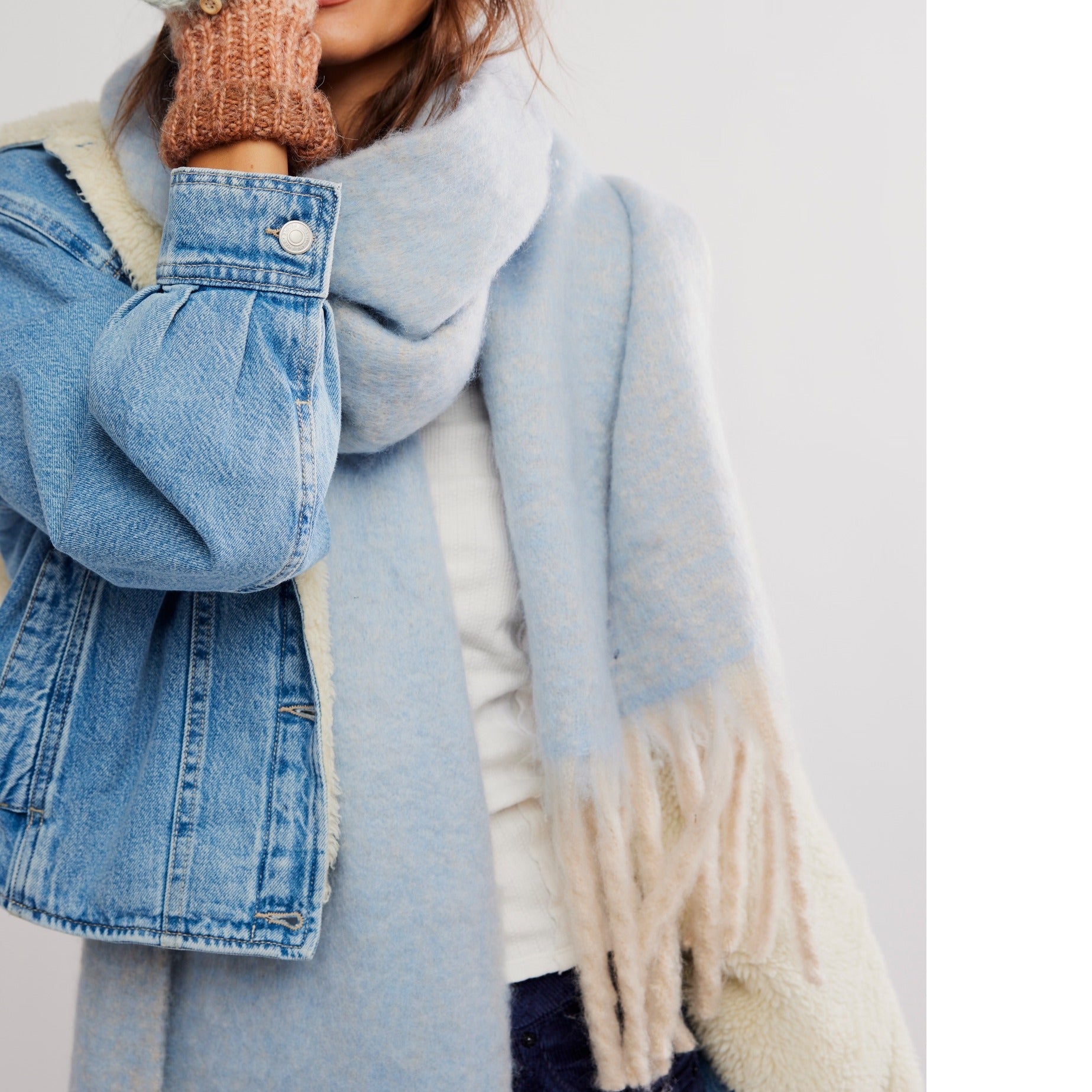 Women's Winter Chill Blanket Scarf