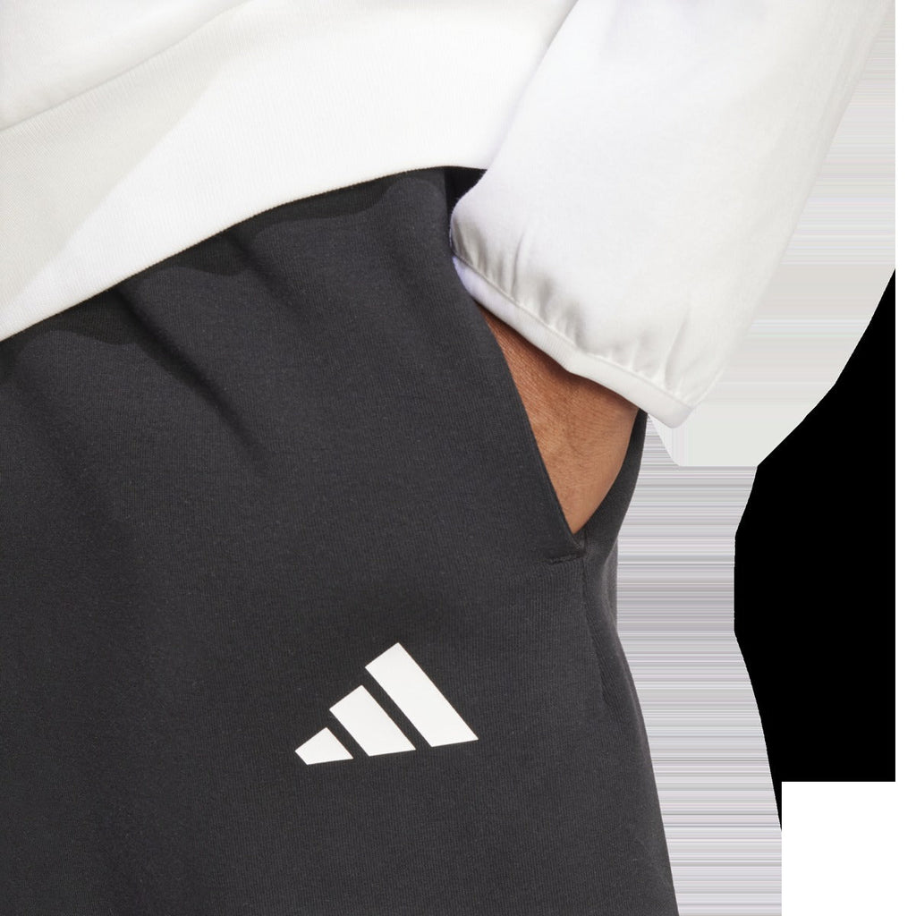 Men's Future Icons Small Logo Short