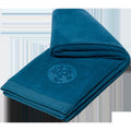 eQua Hot Towel