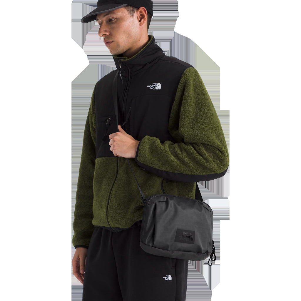 Base Camp Voyager Pro Crossbody