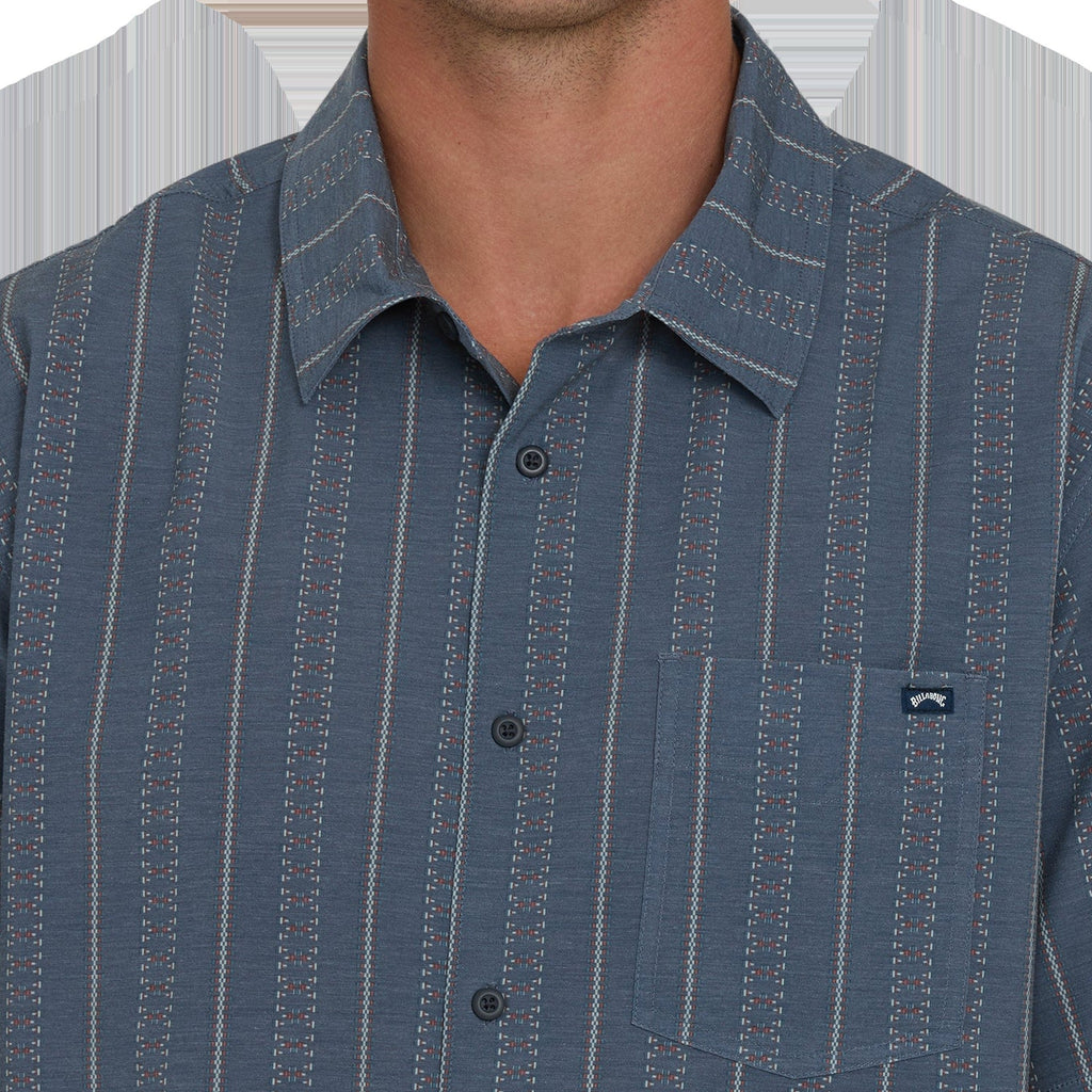 A/Div Surftrek Transit Short Sleeve