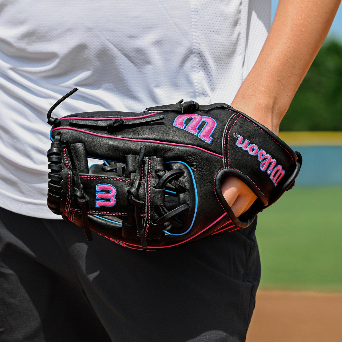 A1000 DP15 11.5” Infield Baseball Glove