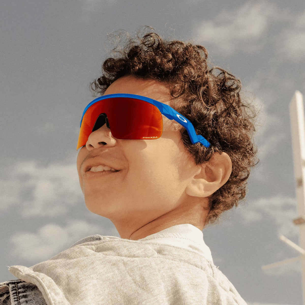 Youth Resistor - Polished White/Prizm Field