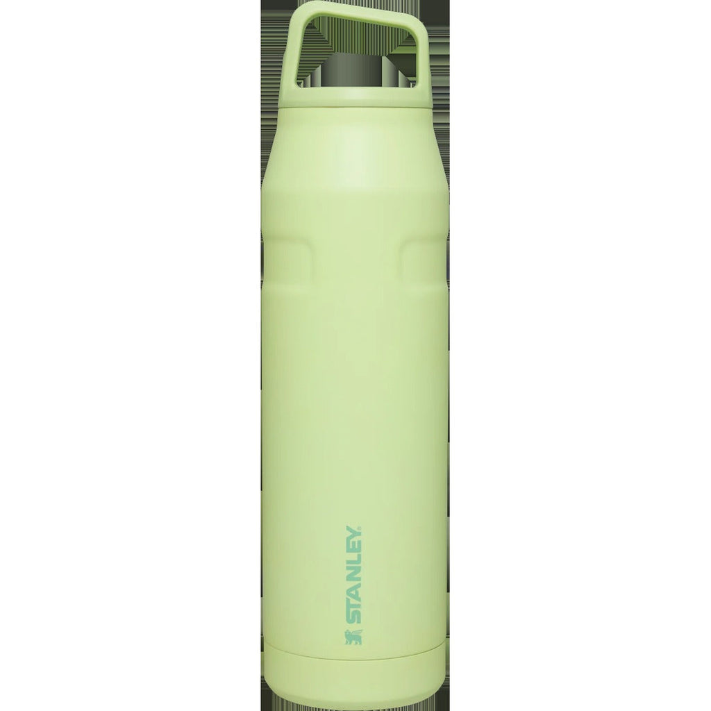 The IceFlow Aerolight Bottle with Cap and Carry Lid 36 oz