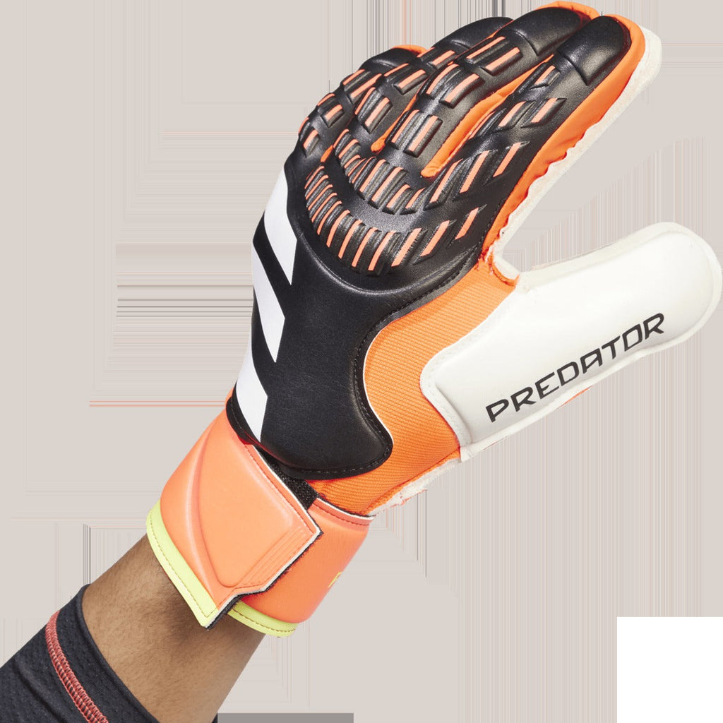 Predator Match Fingersave Glove