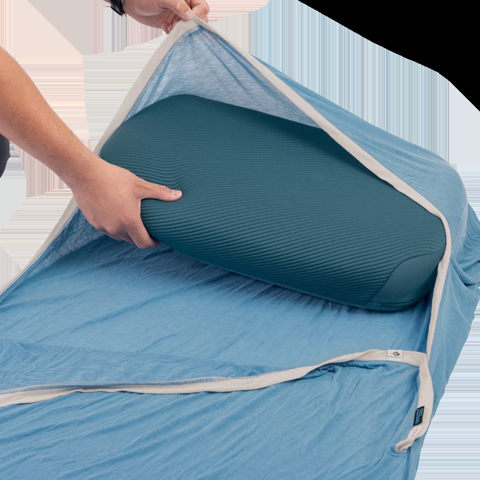 Breeze Lightweight Rectangular Liner with Pillow Sleeve
