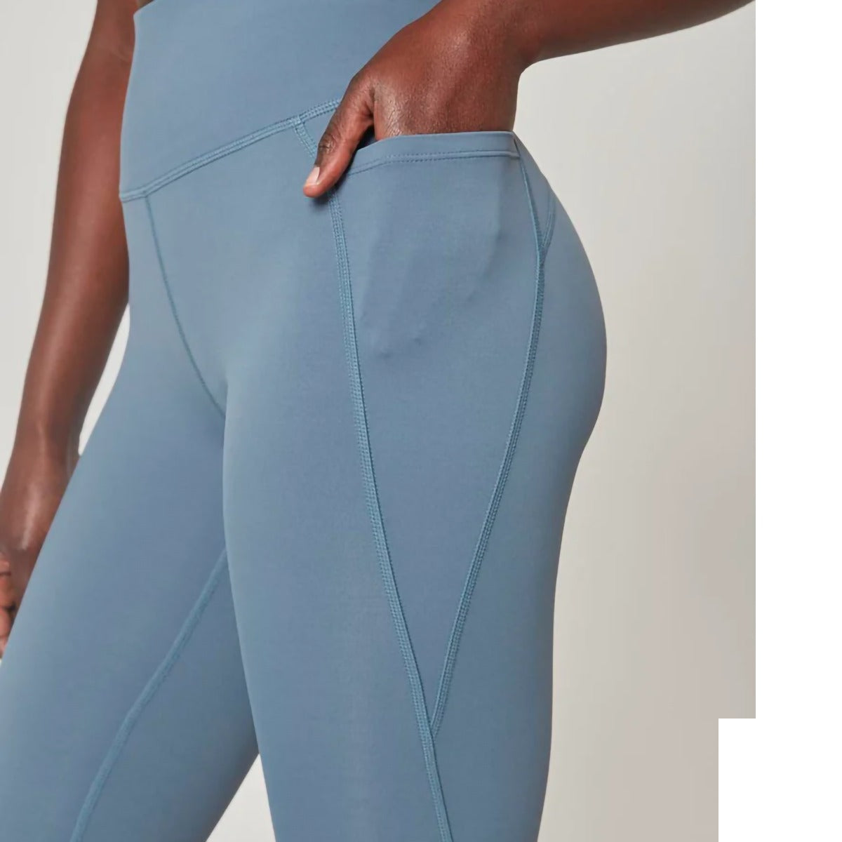 Women's Vital High-Waisted Pocket Capri 22"