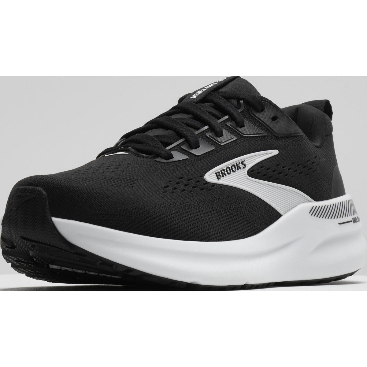Women's Ariel 26 Extra Wide