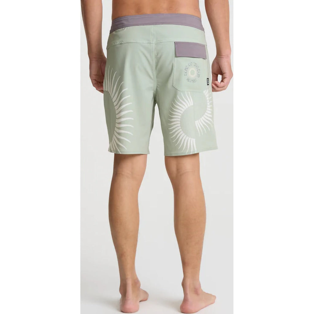 Men's Passage 18.5"