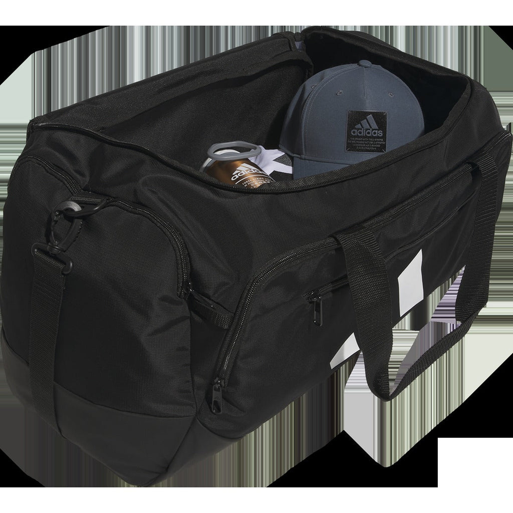 Defender 5 Medium Duffel