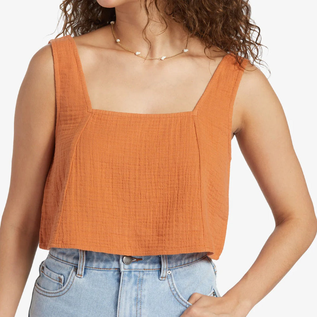 Women's Open Skies Top