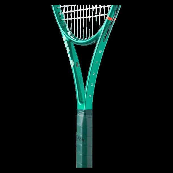 Wilson Blade 98 16x19 v10 Racket Demo