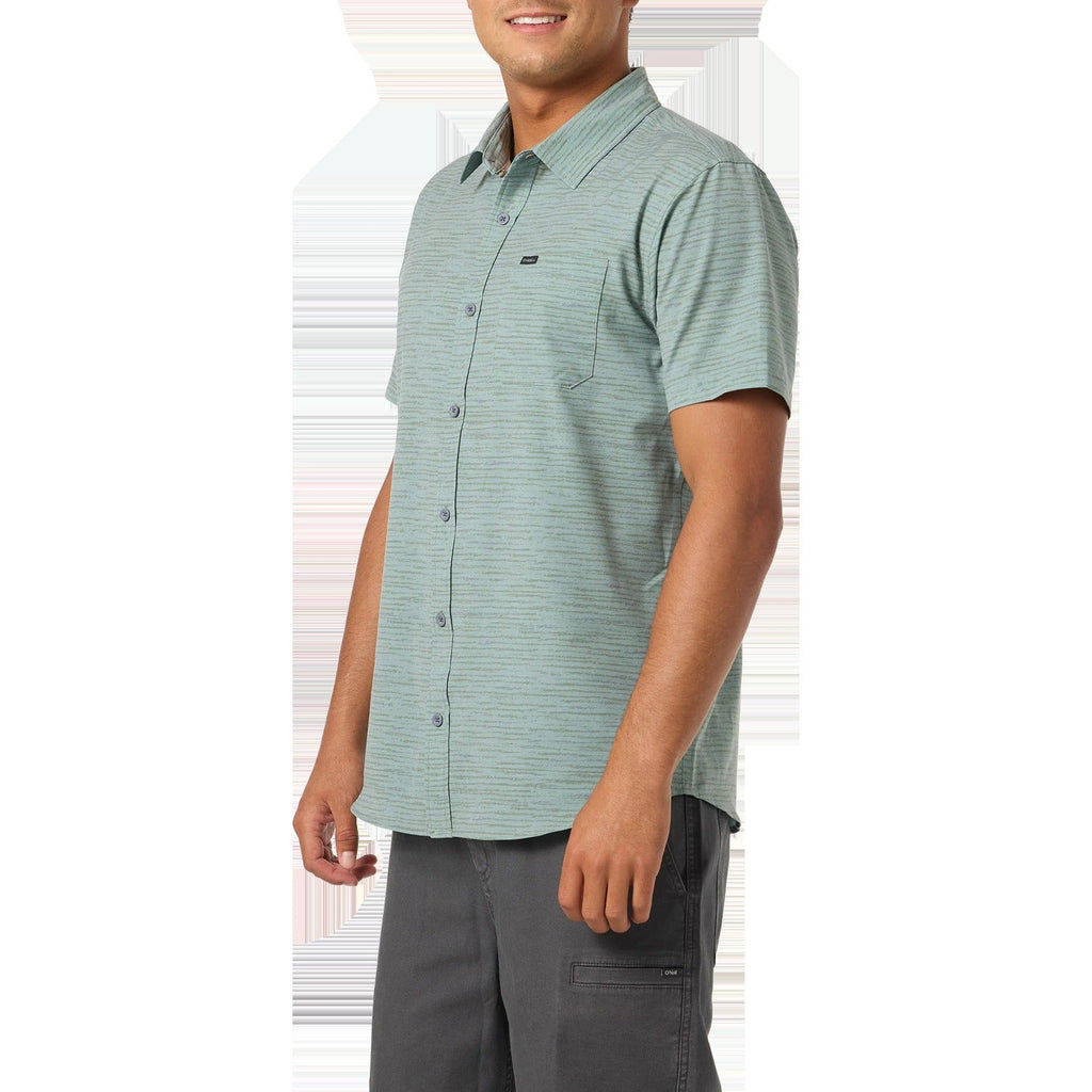 Men's TRVLR UPF Traverse Stripe Standard Short Sleeve