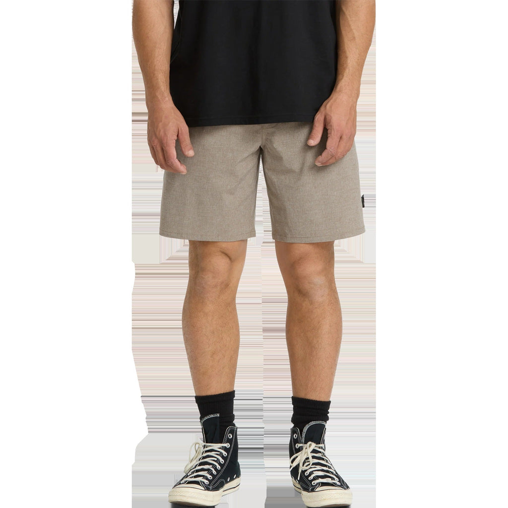 Men's Crossfire Elastic Wave Washed Shorts