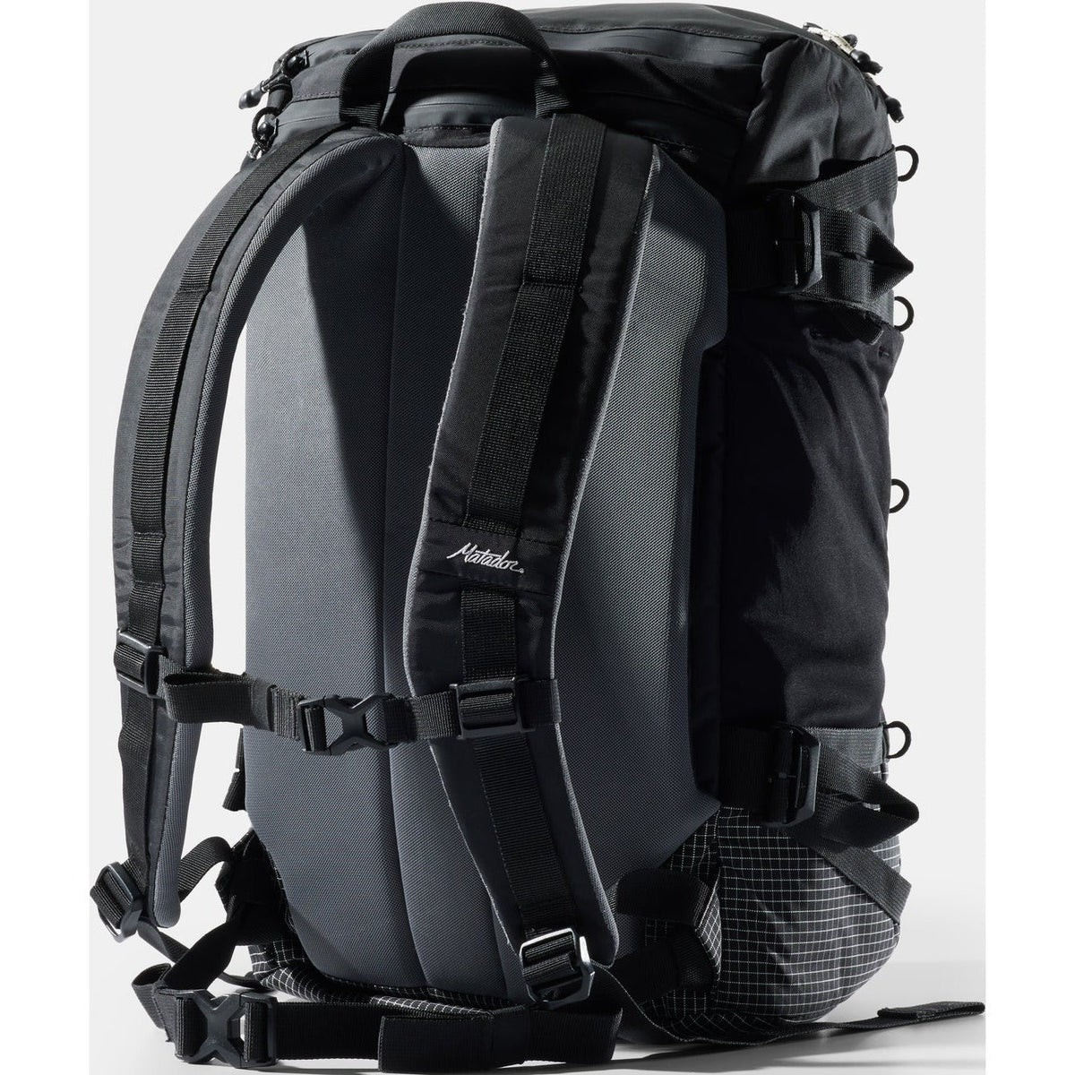 SEG28 Travel Pack