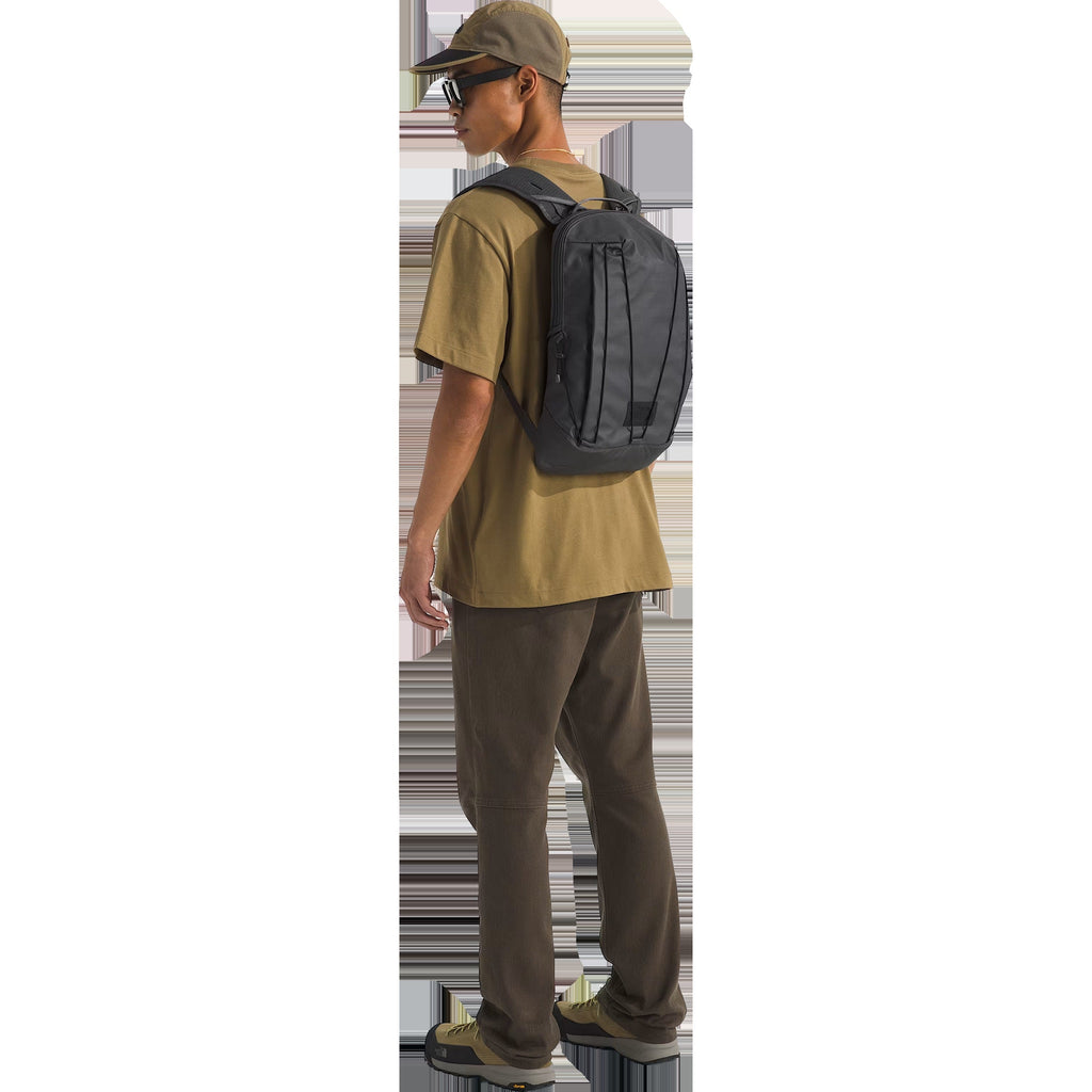 Base Camp Voyager Pro Lightweight Pack