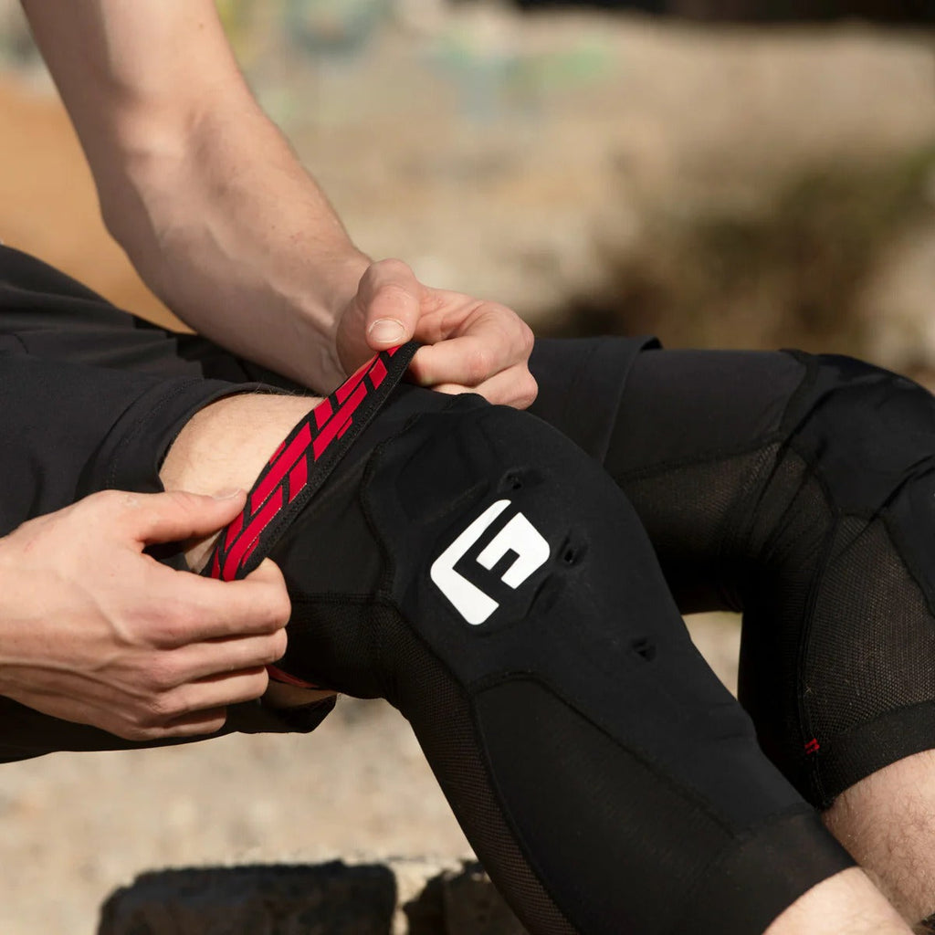 Pro-X4 Knee Guard