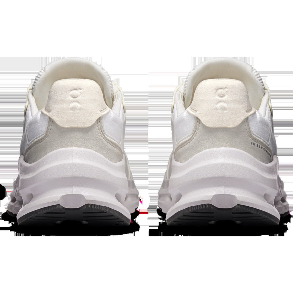 Women's Cloudnova Rift