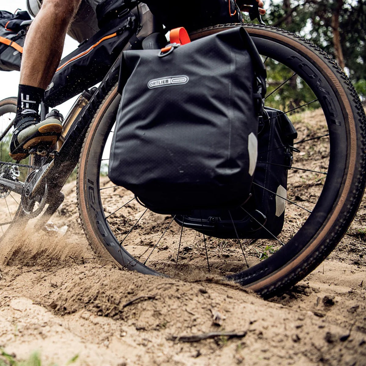 Gravel-Pack Pair