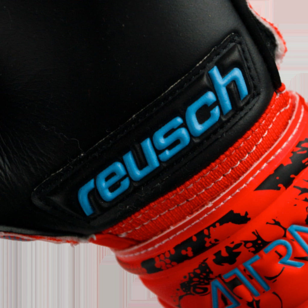 Youth Attrakt Silver 23 Glove