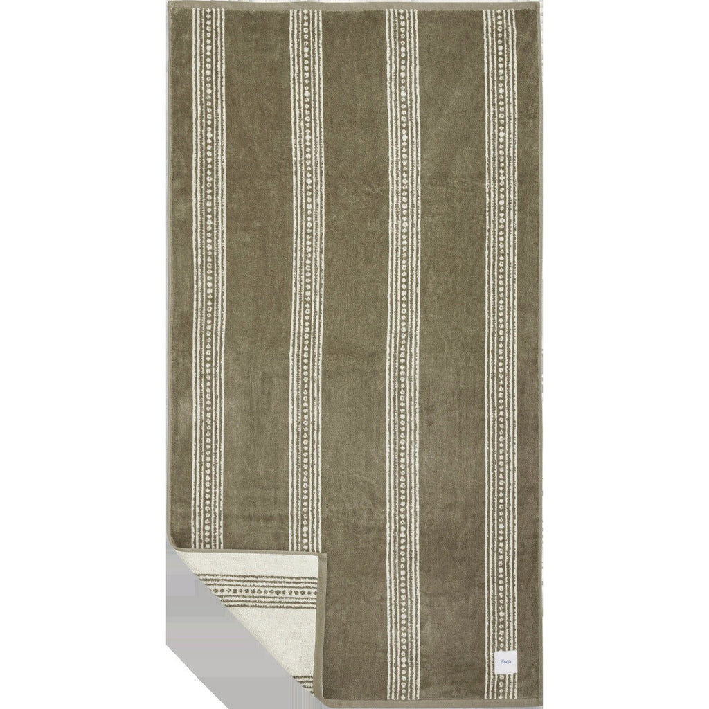 Cedar Towel