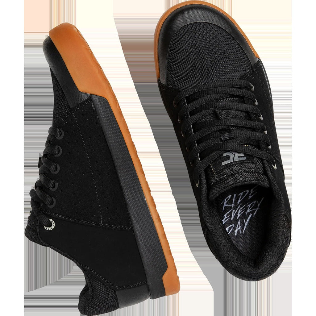 Women's Livewire