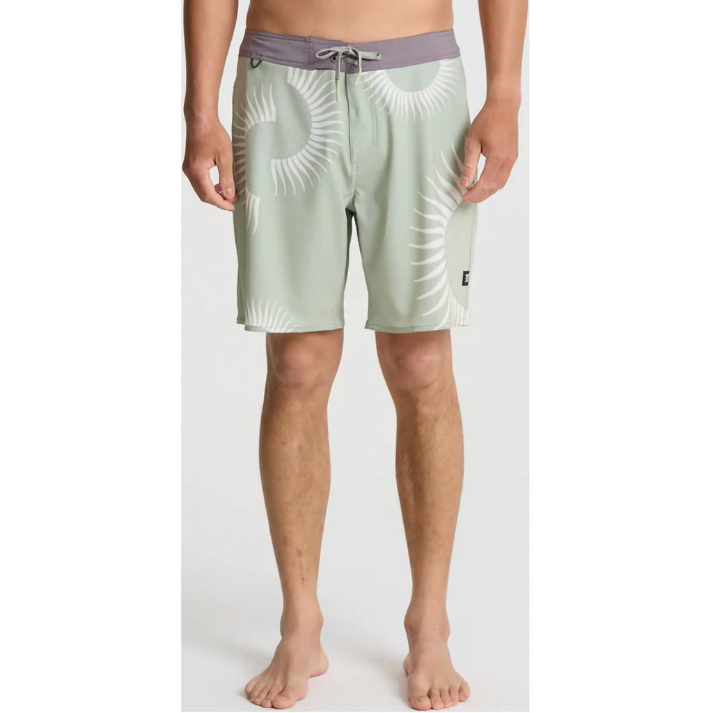 Men's Passage 18.5"