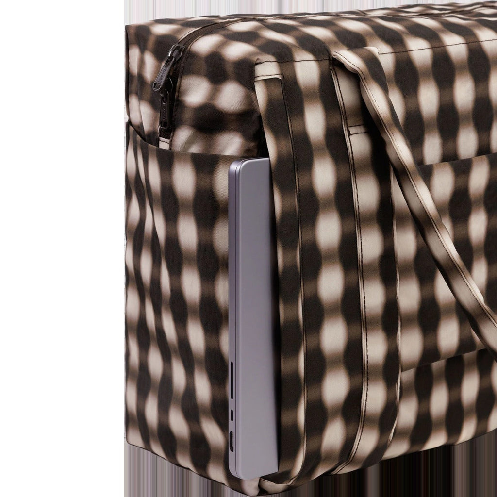 Small Cloud Carry-On