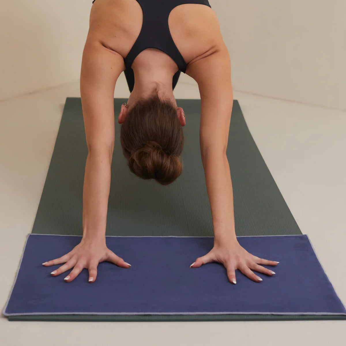 Equa Yoga Hand Towel