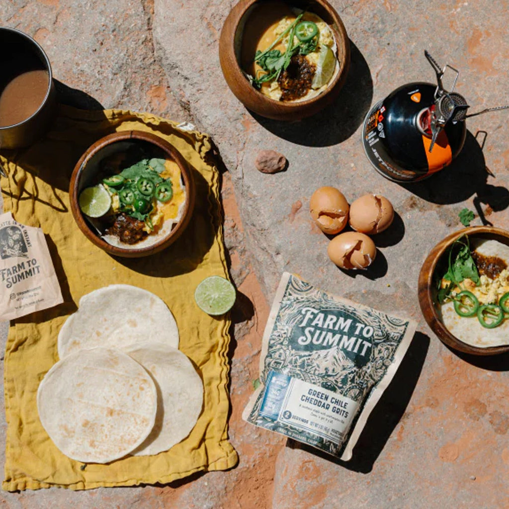 Green Chile Cheddar Grits (2 servings)