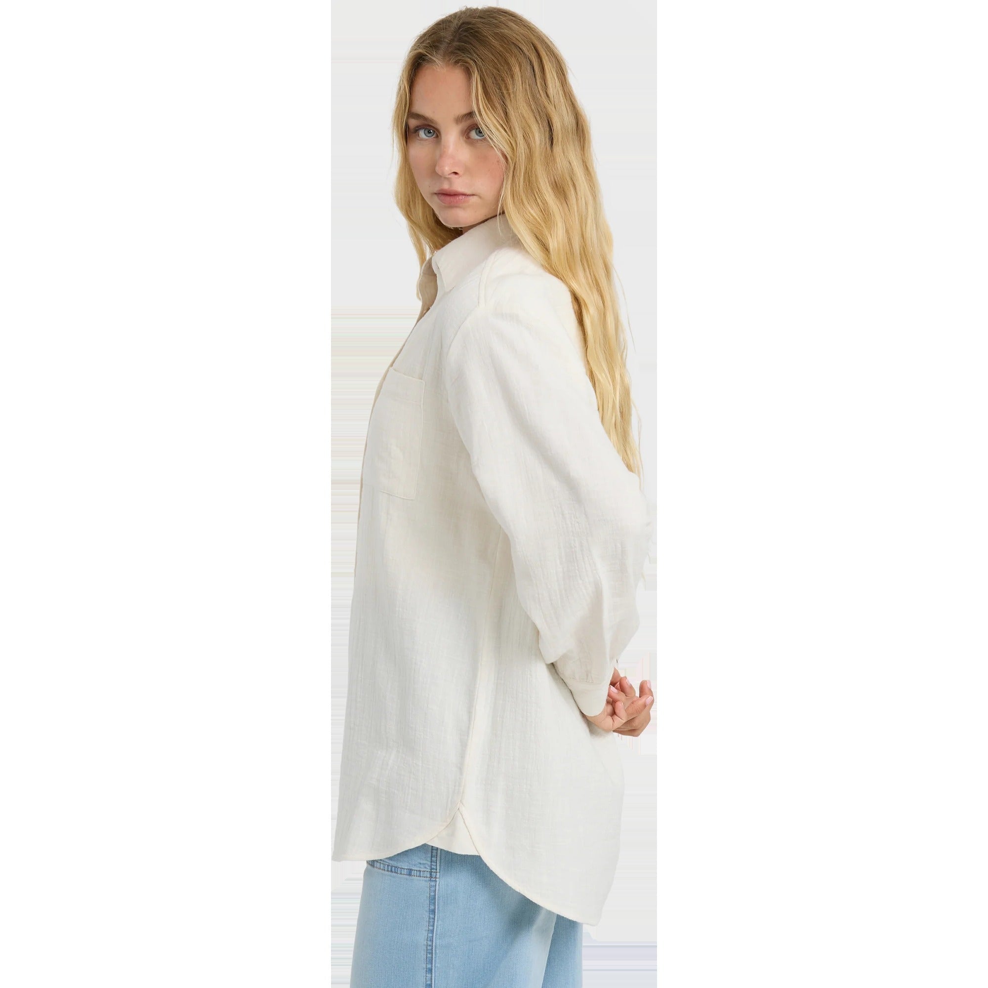 Women's Wanderer Solid Long Sleeve Woven Top