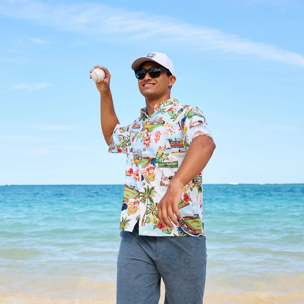 Men's Giants Scenic Button Down