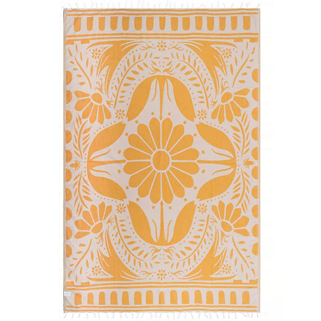 Nippon Daisy Large Beach Towel