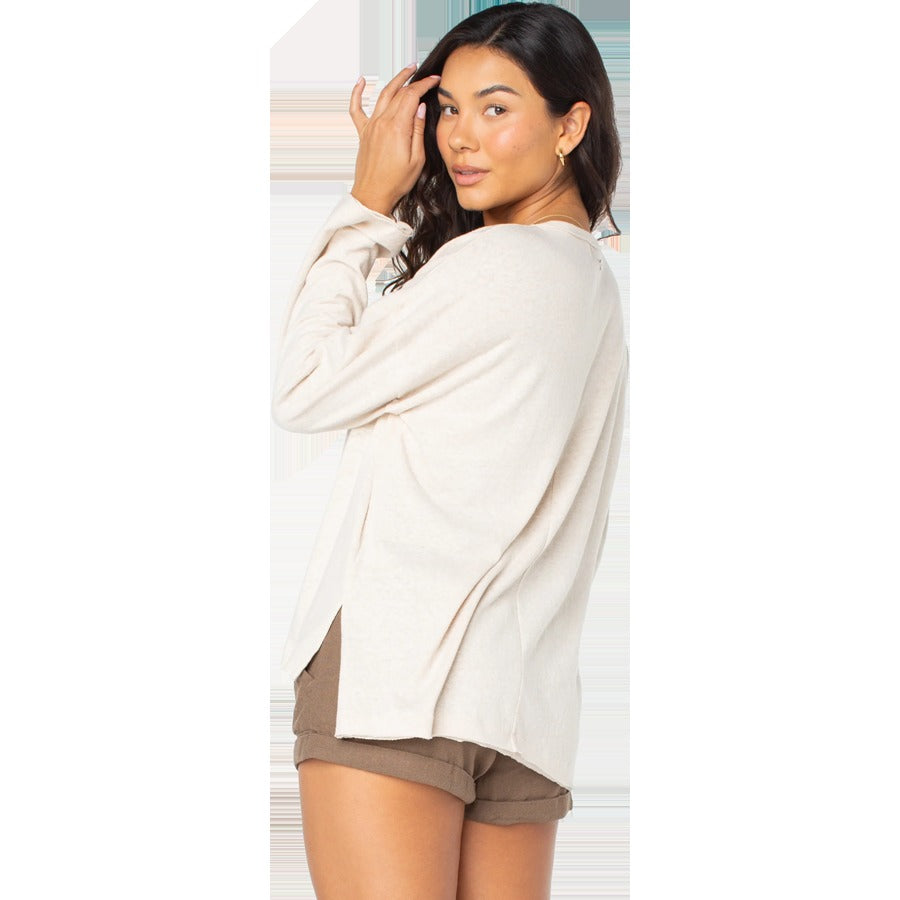Women's Weekend Story Long Sleeve