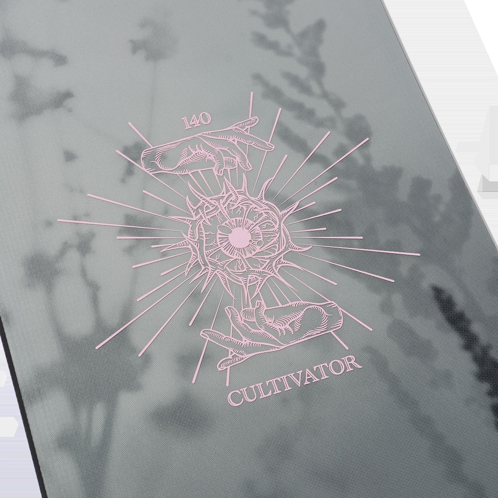 Women's Cultivator