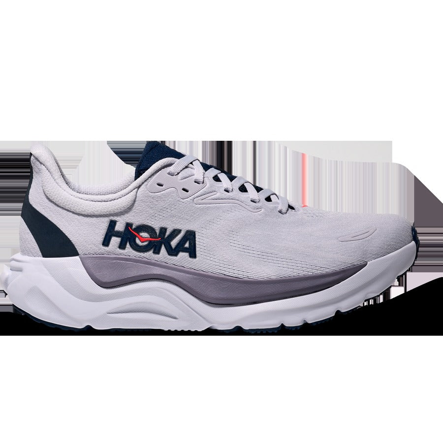 Women's Arahi 8