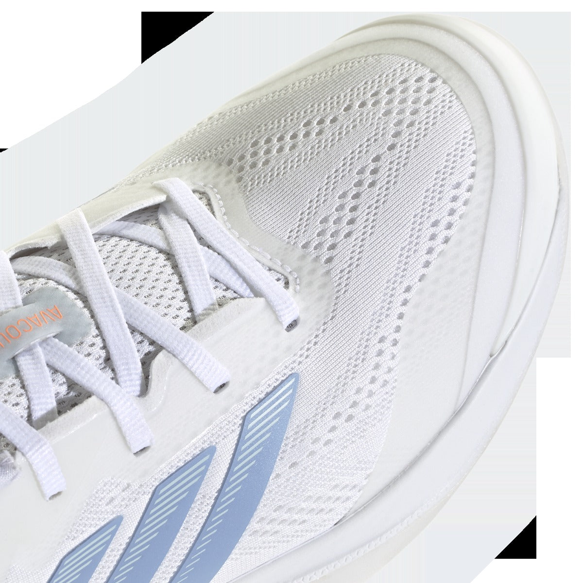 Women's Avacourt 3